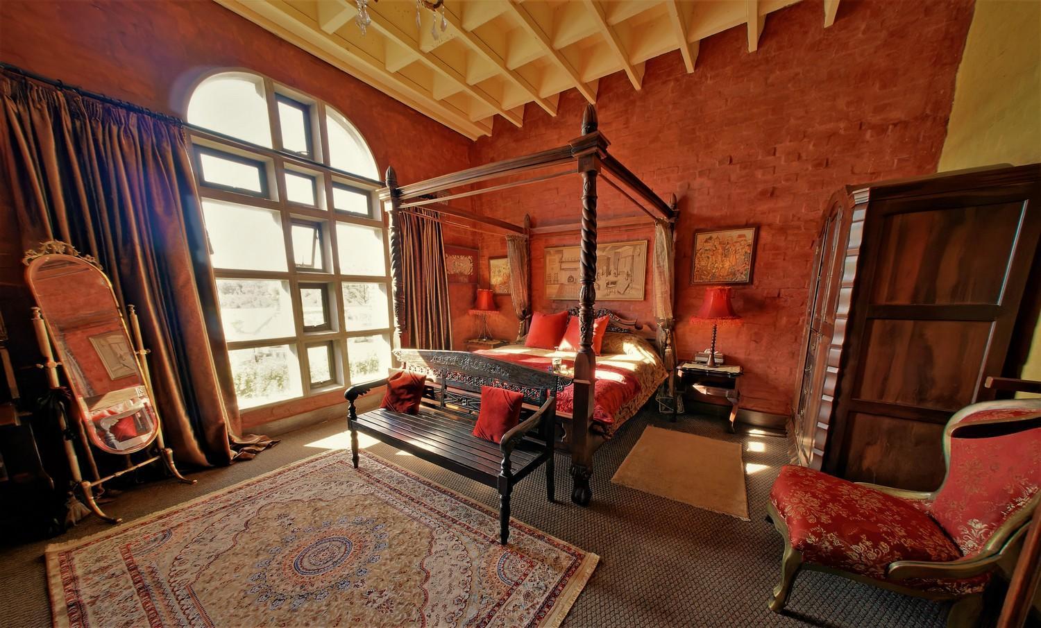 Bygracealone Manor Hotel Outeniekwa Ngoại thất bức ảnh